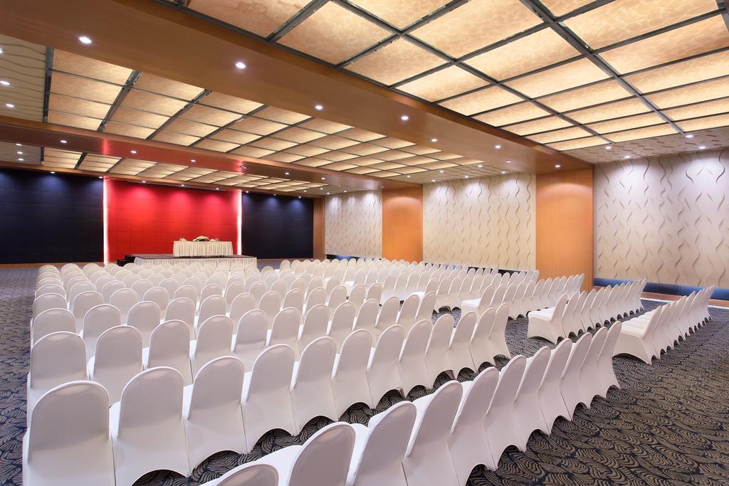 Le Grandeur Mangga Dua Hotel Jakarta Exterior photo