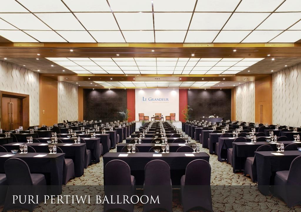 Le Grandeur Mangga Dua Hotel Jakarta Exterior photo